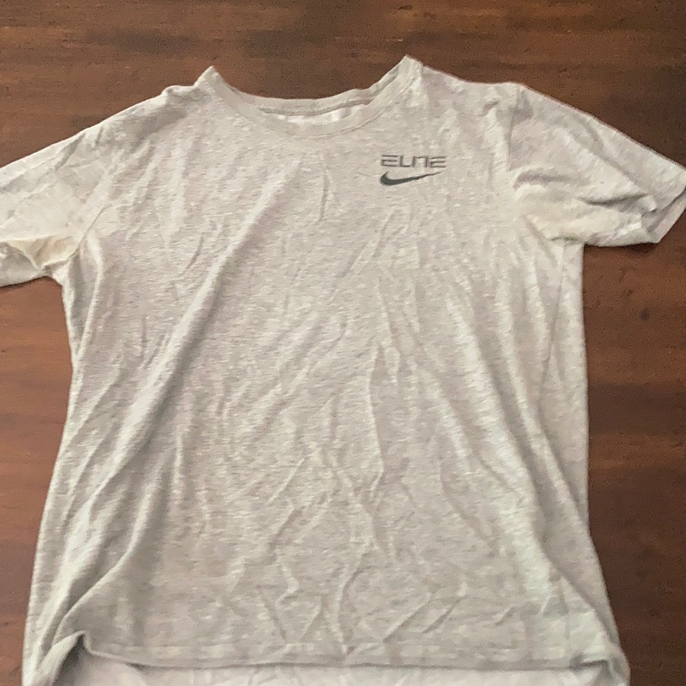 Grey Nike elite t shirt